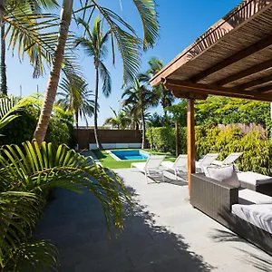  Villa Villas